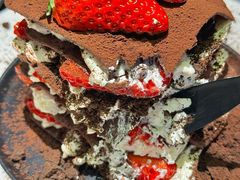 -W COLLECTIVE  DESSERT SHOP