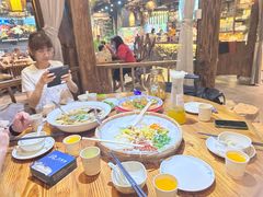 -花溪雨·森林餐厅(石基店)