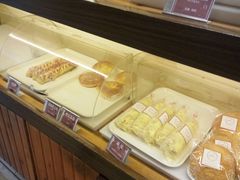 -韩国利尔面包(桂林路店)