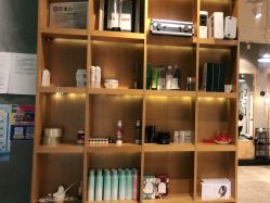 -时尚殿堂明星门店