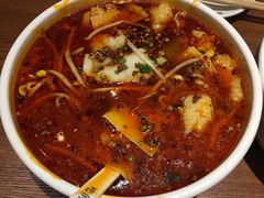 -渝是乎酸菜鱼(龙旗购物中心店)