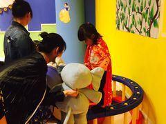-爱萌盟婴童成长中心(泛悦店)