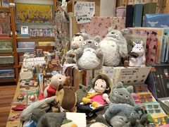 -猫的天空之城概念书店(杭州南宋御街店)