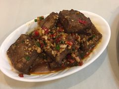 臭豆腐-湘肠香火锅店(团结湖店)