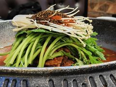 -喇喇排骨火锅·传统韩式脊骨汤(望京西园总店)