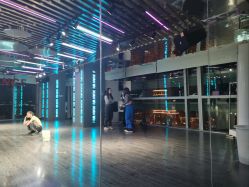 -泫舞舞蹈工作室