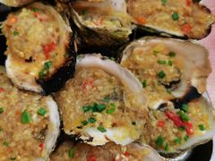 -覃记海鲜美食餐厅