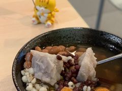 八宝甜汤-雪多冰·台湾甜品(高升店)