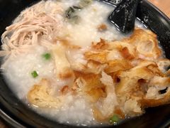 皮蛋瘦肉粥-永和豆浆•台北卤肉饭(山水大润发店)