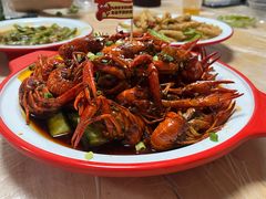 -郑记•不夜城烧烤•龙虾•虾蟹(黄鹤楼店)