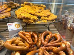 -红星前进面包牛奶公司(君太店)