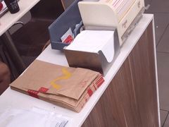 -麦当劳(深圳北站高铁店)