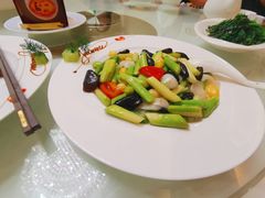 -东江海鲜酒家(艺都分店)