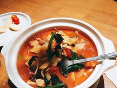 -莲香西域·正宗新疆菜(龙华店)