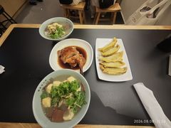 -金原鸭血粉丝汤·汤包·脆皮烤鸭(南京博物院店)