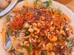 -拈签一笑黄牛肉辣卤串串