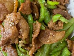 -湖南人家湘菜馆(镇江路店)