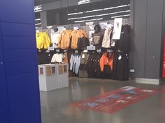 -迪卡侬(越秀公园店)