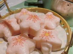 樱花糕-巴厘龙虾·榜首油焖大虾(音乐学院·沿江酒馆店)