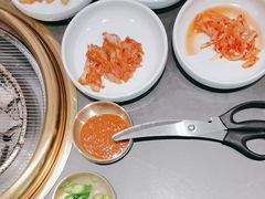 -韩白山·朝鲜族烤牛肉·酱蟹(长宁龙之梦店)