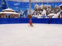 -长沙湘江冰雪世界