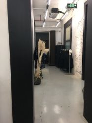 -Hair Co.一间沙龙