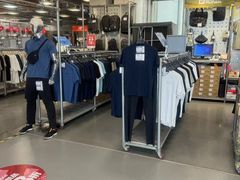 -上品折扣(回龙观店)