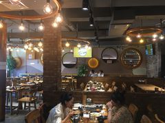 大堂-聚点串吧·北京烧烤(赵登禹路店)