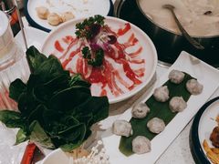 -三人行骨头王火锅(长寿店)