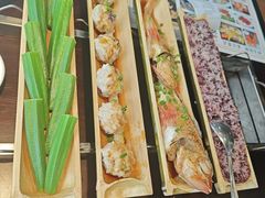 -胡须哥网红竹筒菜
