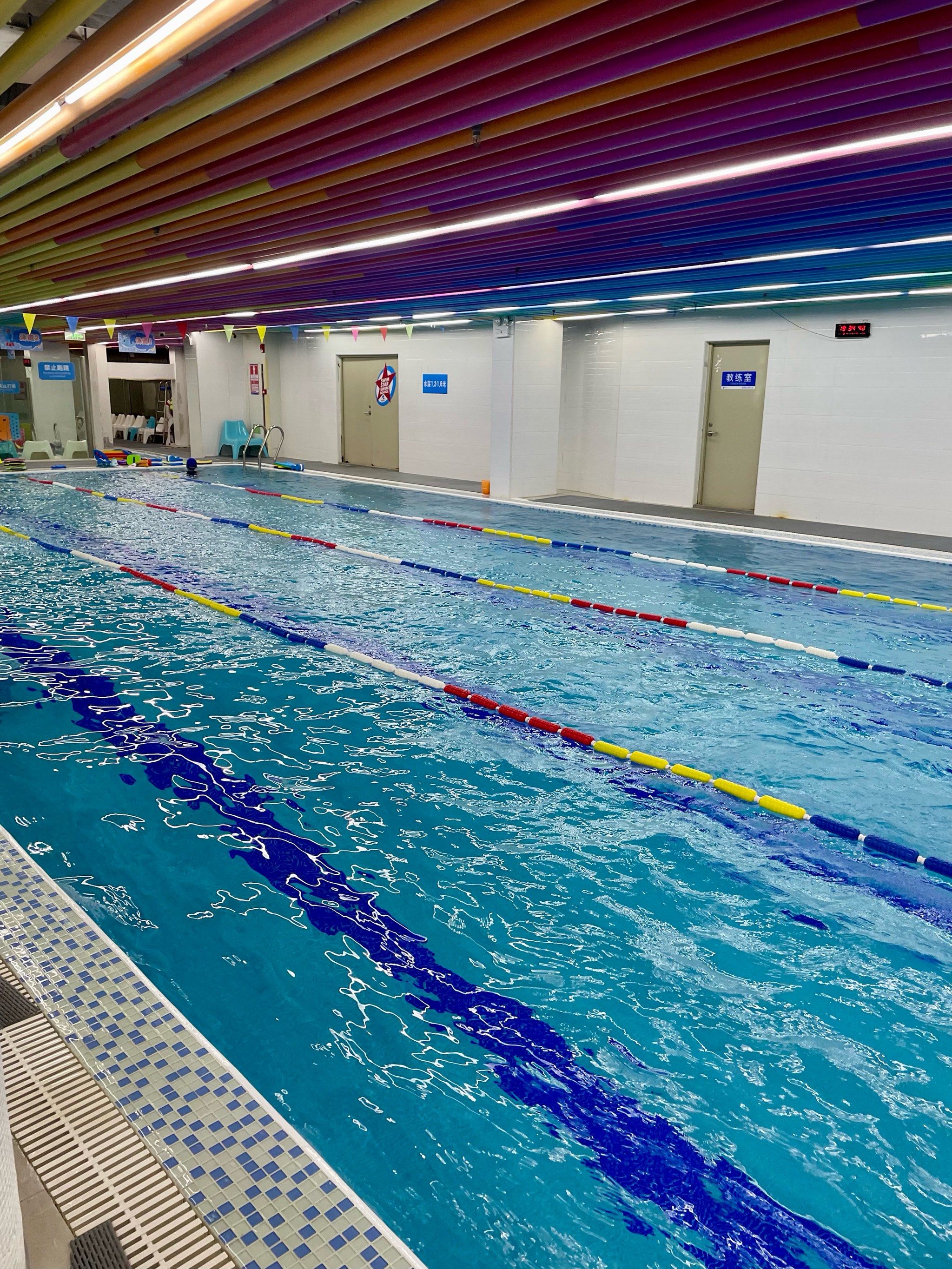 挖到宝了!深圳这家亲子游泳俱乐部绝了