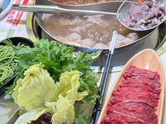 -左庭右院鲜牛肉火锅(浦江欢乐颂店)