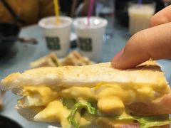 招牌蛋沙拉多士-华嫂冰室(尖沙咀店)