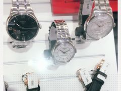 -亨吉利世界名表中心(京北大世界店)