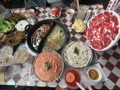 -赵美丽·重庆社区火锅·直营店(火车东站·中豪国际店)