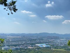-灵岩山风景区