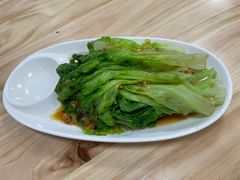 白灼生菜-顶巧鸡汤馄饨(虹口总店)