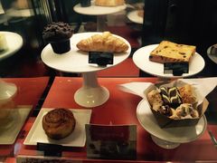 -星巴克(广州淘金路店)