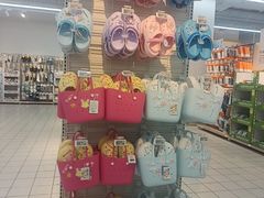-沃尔玛购物广场(燕郊店)
