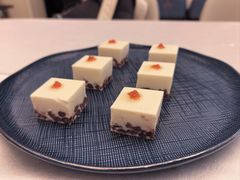 -品海楼·大连海胆锅贴馆(东港店)