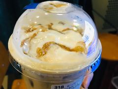 陨石拿铁-瑞幸咖啡(东直门枢纽店)