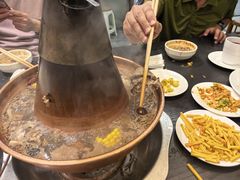 -东来顺铜锅炭火涮肉(上地华联店)