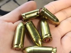 -都市枪神实弹射击俱乐部
