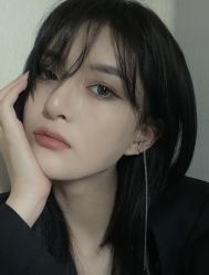 -变画·发型STUDIO