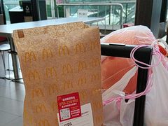 -麦当劳(深圳北站高铁店)