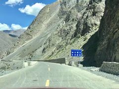 -天山神秘大峡谷