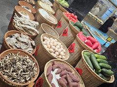 -梁家大院•农家菜(昆山会展中心店)