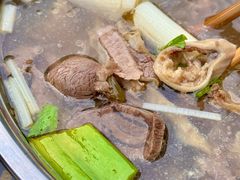 -黑竹沟新场牛肉火锅
