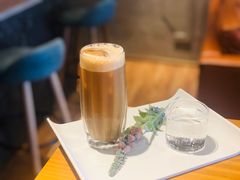 -ZING COFFEE 镜咖啡