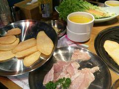 -老炉家木炭烤肉(长江国际店)